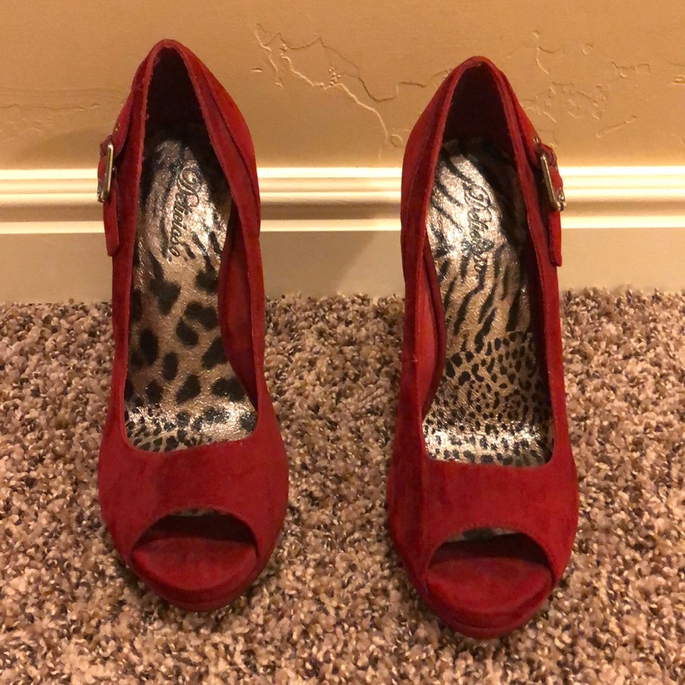 Delicioso felt style heels